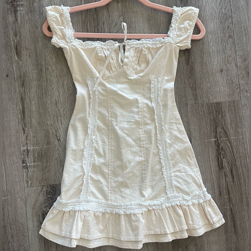Kimchi Blue Francesca Linen Off-The-Shoulder Mini Dress
